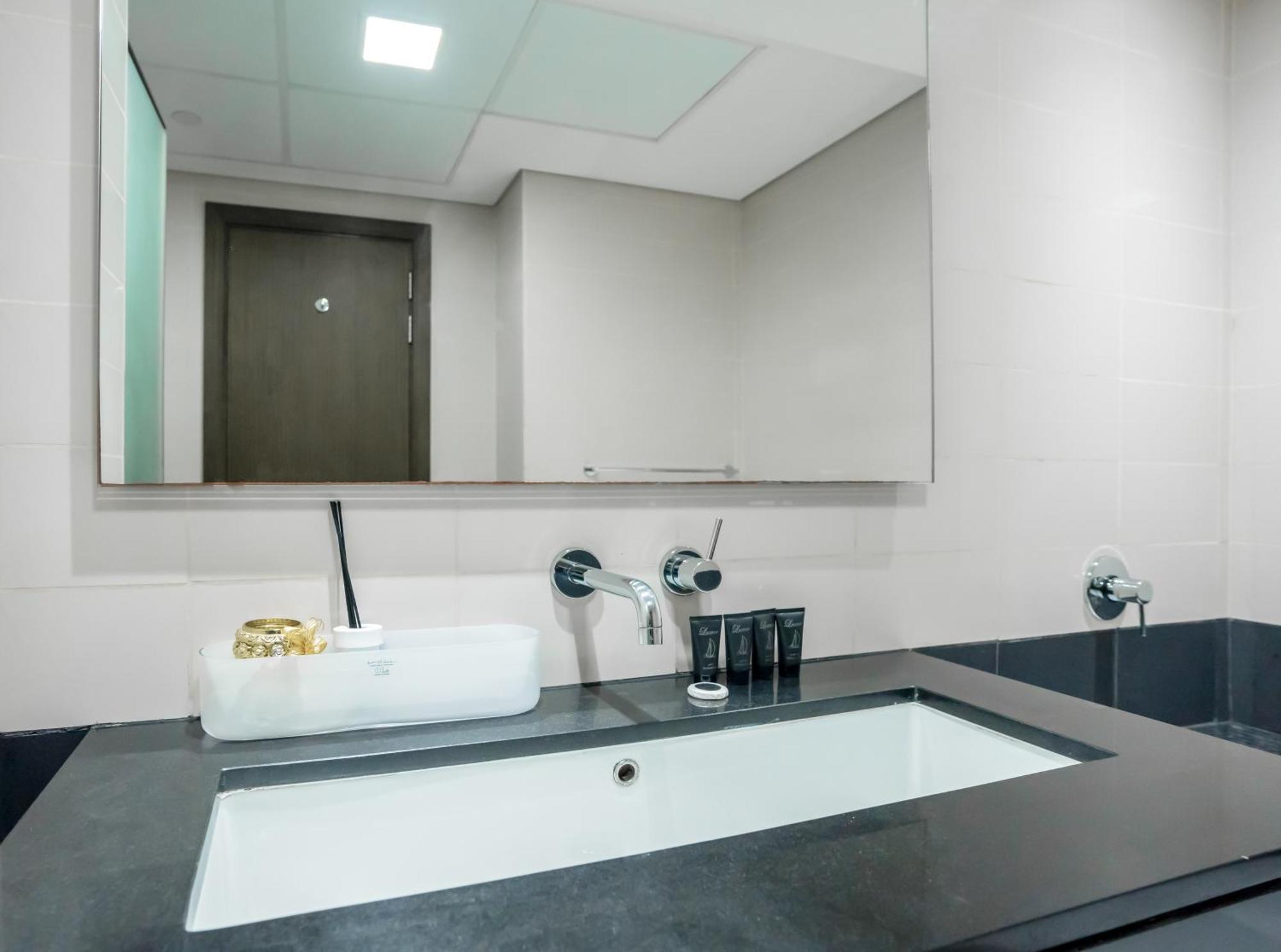Vacay Lettings - Loft Downtown Dubai Villa Buitenkant foto